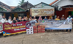 Penyerahan Pertama Bantuan Banjir 