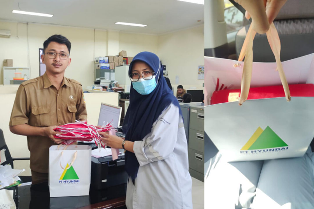 Pembagian 10 Juta Bendera Merah Putih