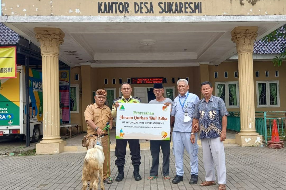 Penyerahan Hewan Qurban Idul Adha 1444 H - Desa Sukaresmi